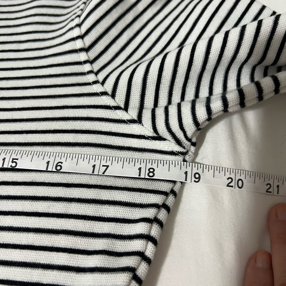 Misguided size M long sleeve stripe dress - Picture 6 of 9